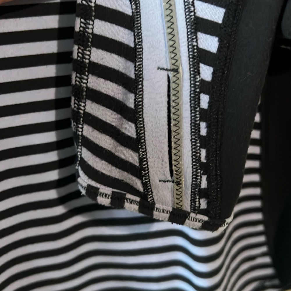 Lululemon Pullover - image 4